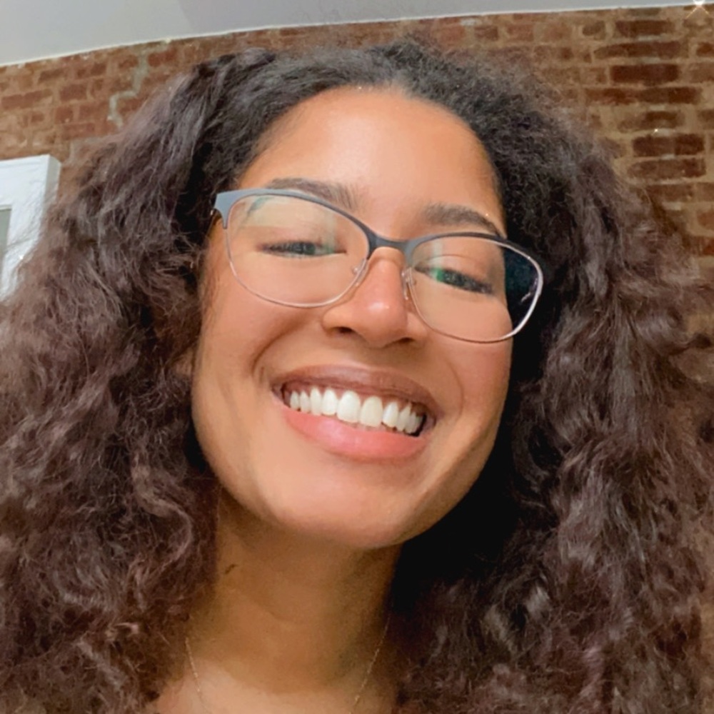 Hey hey, it’s Abril